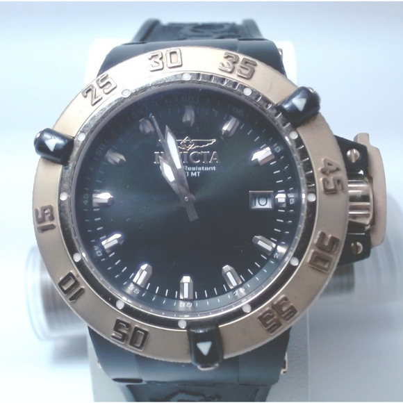 Invicta Subaqua 10132 Silicone Bracelet Watch Black & Gold Swiss Parts Movement - Picture 1 of 7